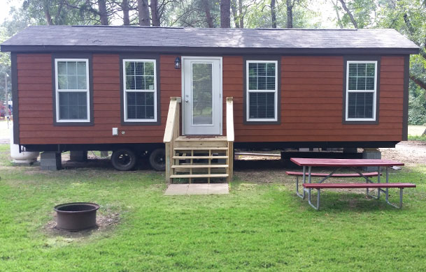 deluxe cabin rental exterior